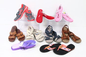 Large Group Of Women's Summer Shoes Sandals Size 9 And 9.5 - Most New See Description And Images