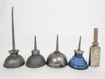 Group Of 5 Small Oilers, Eagle, Singer