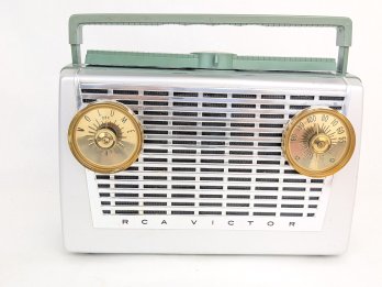 Vintage RCA Radio