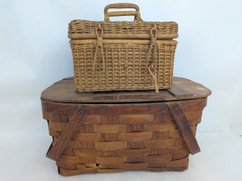 2 Vintage Picnic Baskets