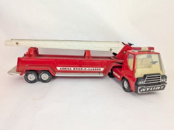 Nylint Aerial Hook N Ladder Fire Truck