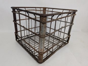 Guidas Metal Milk Crate