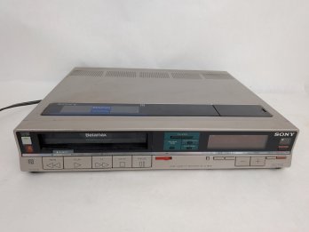 Vintage Sony Betamax VHS Player