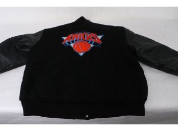 Black New York Knicks Man's Jacket Size XL