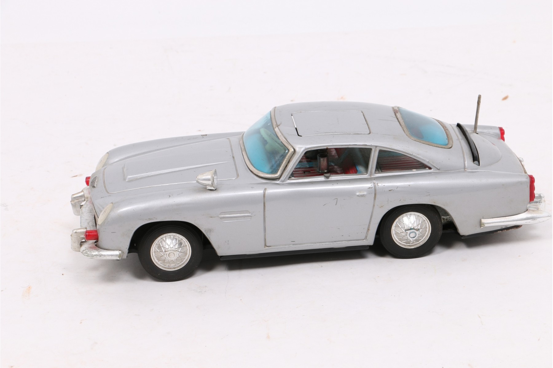 Vintage Gilbert James Bond Aston Martin DB5 Battery Operated Tin