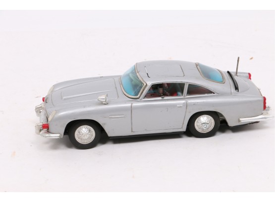 Vintage Gilbert James Bond Aston Martin DB5 Battery Operated Tin
