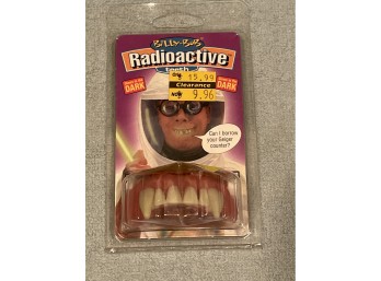 Vintage Billy Bob Radioactive Teeth