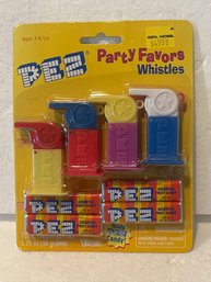 PEZ Mini Party Favors Whistles Dispensers 1999 Sealed Package NEW W62
