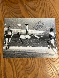 Pele Autographed  8x10 Photo With COA