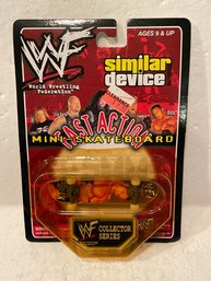 WWF Collector Series 'the Rock  1999 Fast Action Mini Skateboard BRAND NEW