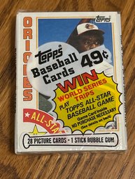 1984 Topps Baseball Cello Pack With HOFs Eddie Murray AND Don Sutton Both Showing!