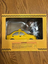 Mrs. Met Taxi Bobblehead