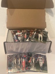 Topps Chrome 2020 Assorted Cards - Lot Of 400