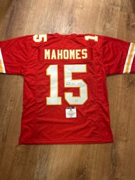 Patrick Mahomes Autograghed Jersey  With COA!