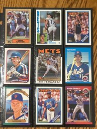 Lot Of (18) Assorted 1980s NY Mets Baseball Cards
