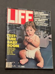 Vintage Life Magazines - Lot Of 2