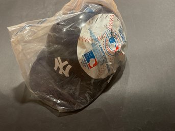 Vintage MLB NY Yankees Souvenir Batting Helmet New In Package 125th Anniversary
