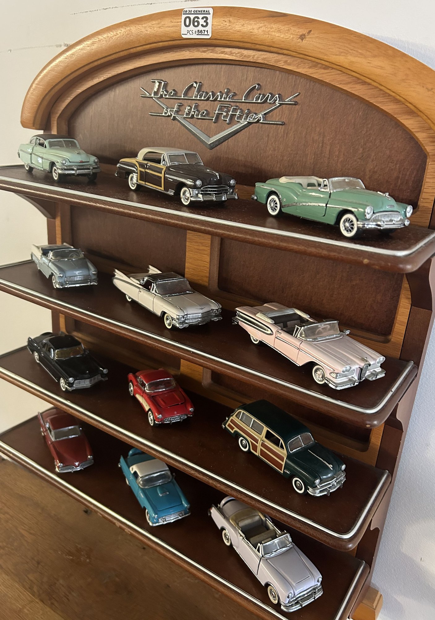 Vintage 1987 Franklin Mint Collector's 12 Cars Of The 1950s With