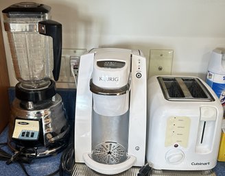 3 Pcs Kitchen Appliance - Osterizer Blender, Keurig Beverage Machine & Cuisinart Bagel Toaster
