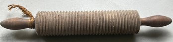 Antique Treenware Wooden Oat Roller, 12'L