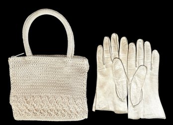 Ladies Casual Crocheted Purse And Pair Of Leather Gloves - Size 7-1/2