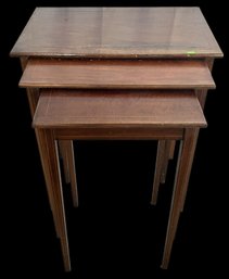Vintage Mid-Century Modern Mahogany 3 Pcs Nesting Tables, Tapered Legs, String Inlay, Largest 24' X 16' X 28'H
