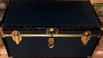 Metal Footlocker For Storage - No Tray - 31 X 16 X 16'