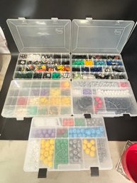 5 Divided Continaers Filled With Various Parts - Modular Organic Chemistry And Others As Pictured