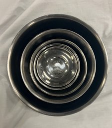 Metal Nesting Bowl Set