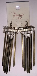 Earrings - Metal Gold Tone