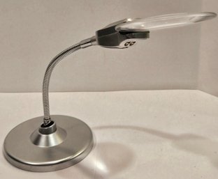 STAMP MAGNIFIER