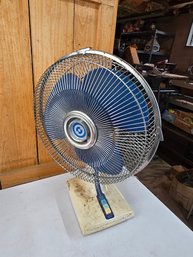 Vintage General Electric / Patton Style 3-Speed Oscillating Table Fan  Blue Blade, Metal Cage, Retro Desk Fan