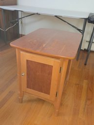 Riverside Furniture 2002 MCM Style End Table W/ Cabinet Storage