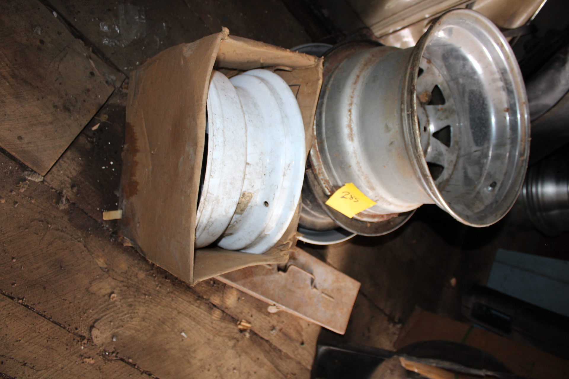 4 Misc Steel Wheels #5685 | Auctionninja.com