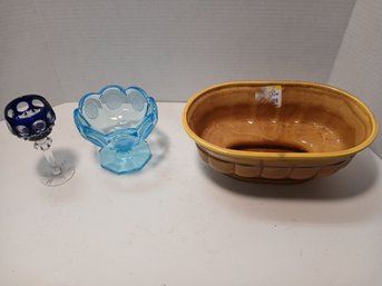 3 Piece Lot Of Miscellaneous Glass, Crystal And Ceramic Decorative Vessels, See Pics
