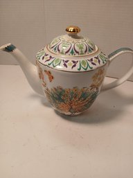 Beautiful Peacock Teapot, Graces Tea Ware, See Pics