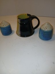 Handmade Ceramic Salt And Pepper Shakers, Cool Bicolor Mug, Crack In Handle, Put A Plant In It, See Pic