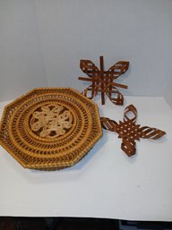 Beautiful Vintage Basket, And Two Woven Snowflakes, See Pics