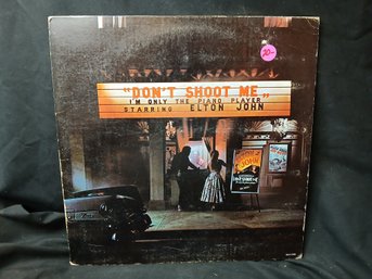 Vinyl -  Elton John - Don't Shoot Me - Jacket Good, Record Great