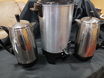 3 Coffee Perculatore - RegalWare & Farberware  With Cords