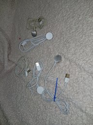 5 Apple  Watch Chargers - USB , USB-C  Wireless