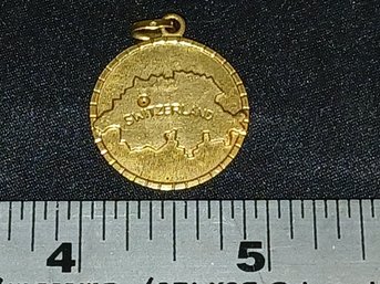 Gold: 18K Round Pendant W/ Map Of Switzerland! Marked '750', 2 Hallmarks Unidentified- 4.0g, 0.13 OZT, 2. 6DWT
