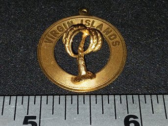 Gold: 14k, Circular Pendant - Virgin Isles - Palm Tree-  3.5g,  0.115ozt,  2.3DWT