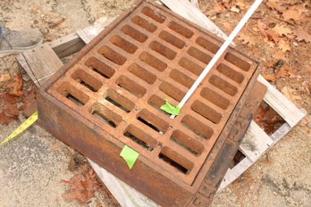 Cast Iron Grate 29x29x8