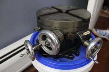 Bench Type 3 Axis Milling Clamp Heavy!!