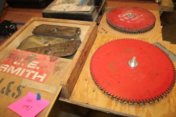 Large Lot Of Misc Sized Saw Blades, Freud, Diablo, Smith 12 Inch, 10 Inch