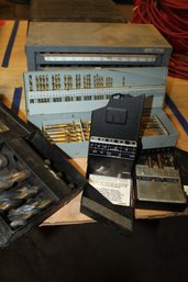 Big Lot Of Drill Bits In 5 Different Cases Various Sizes Up To 1 Inch Gold Tip, Carbide