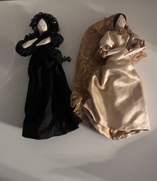 VINTAGE WOODEN PEG DOLLS