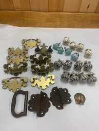 21 PIECE HARDWARE LOT