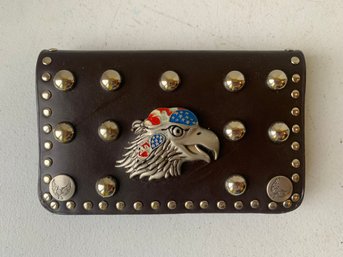 NICE LEATHER WALLET   6 X 4'  LIKE NEW